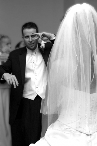Groom Voguing