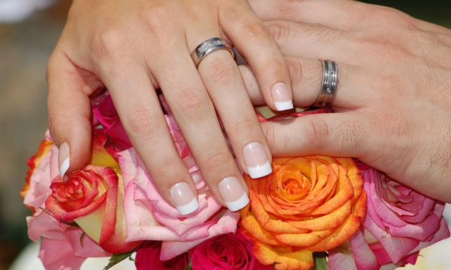 Wedding Bands and Bouquet